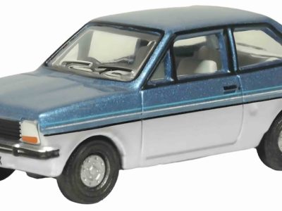 Oxford Diecast 76FF007 Ford Fiesta Mk1 Car Titan Blue/Strato Silver 1/76 scale