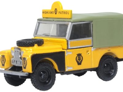 Oxford Diecast 76LAN188025 Land Rover Series I 88” Canvas AA Highway Patrol 1/76 scale