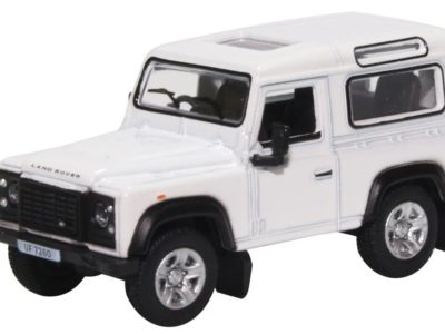 Oxford Diecast 76LRDF012 Land Rover Defender 90 Station Wagon White (HK Reg) 1/76 scale