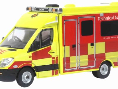 Oxford Diecast 76MA008 Mercedes Van Bedfordshire Fire & Rescue Support 1/76 scale