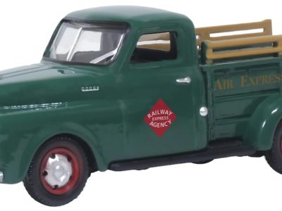 Oxford Diecast 87DP48004 Dodge B-18 Pickup 1948 REA 1/87 scale