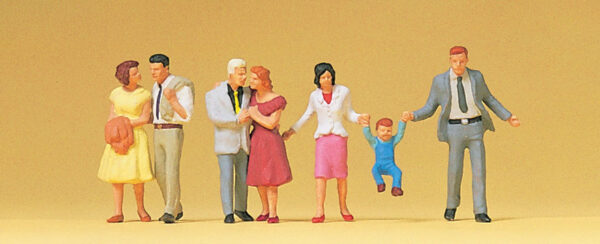 Preiser 10514 Walking Couples Figure Set HO Scale