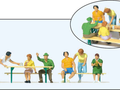 Preiser 10702 In the Beer Garden Figure Set HO Scale