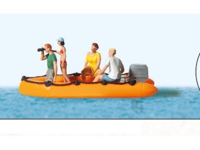 Preiser 10764 Family in Rubber Dinghy Figure Set HO Scale